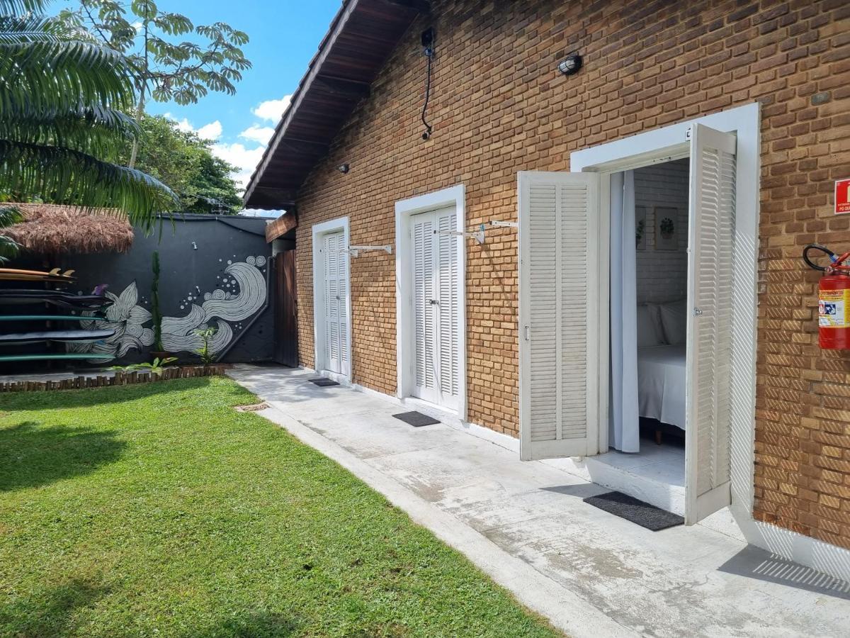 Yabás Praia Ubatuba Kültér fotó